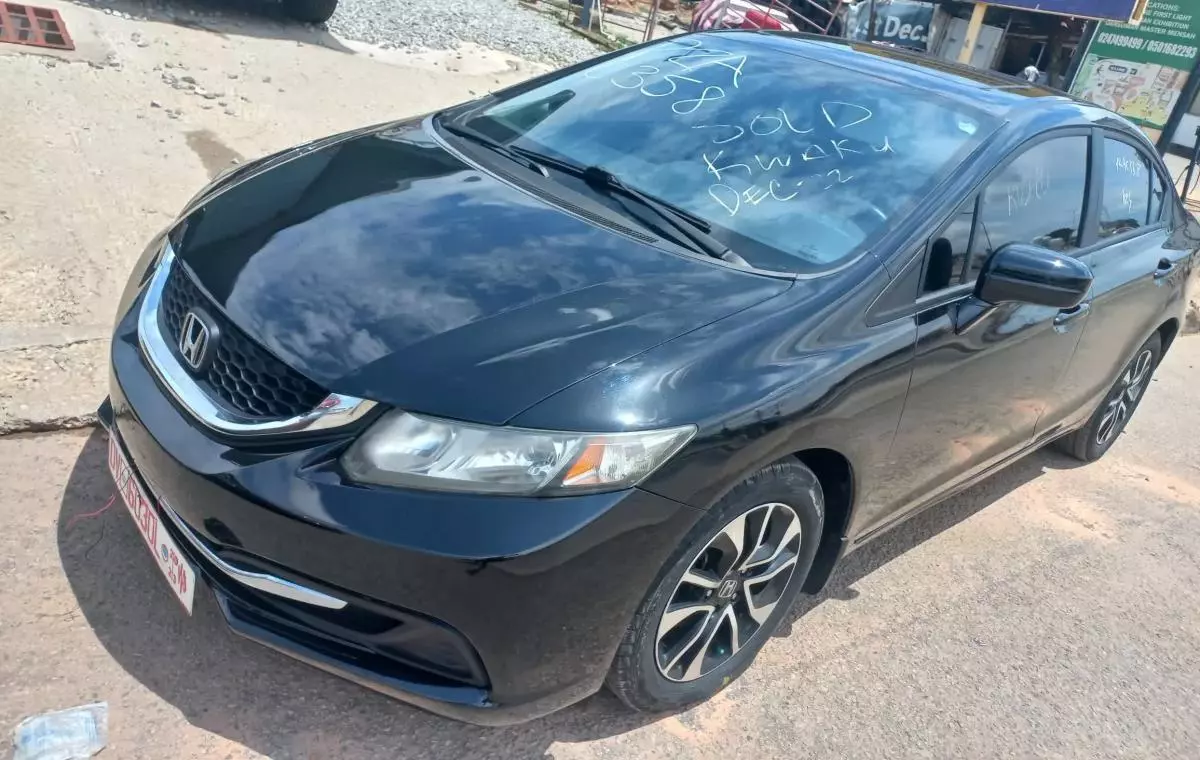 Honda Civic - 2015