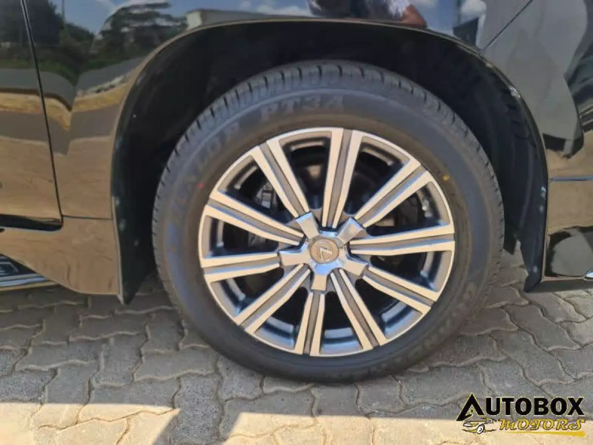 Lexus LX 570 - 2015
