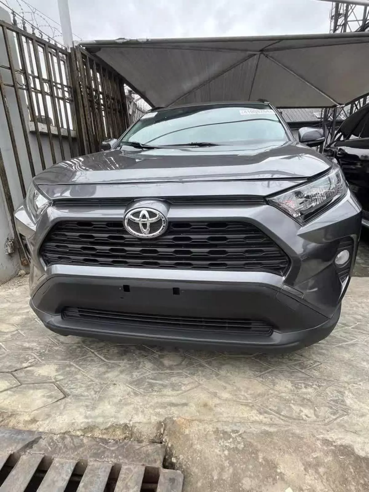 Toyota RAV 4   - 2021