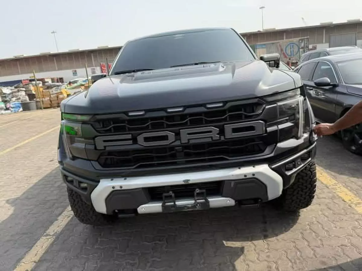 Ford Raptor   - 2024