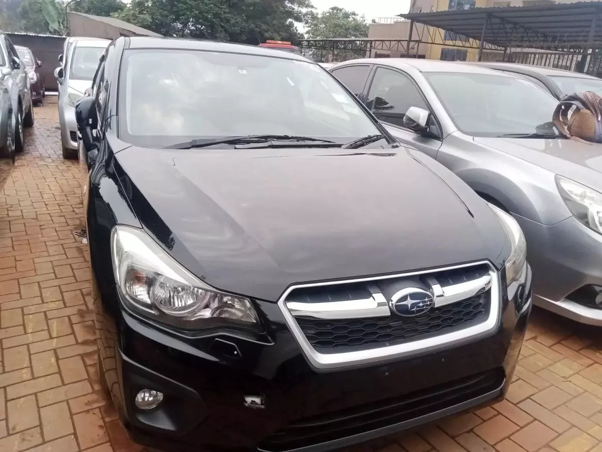 Subaru Impreza   - 2014