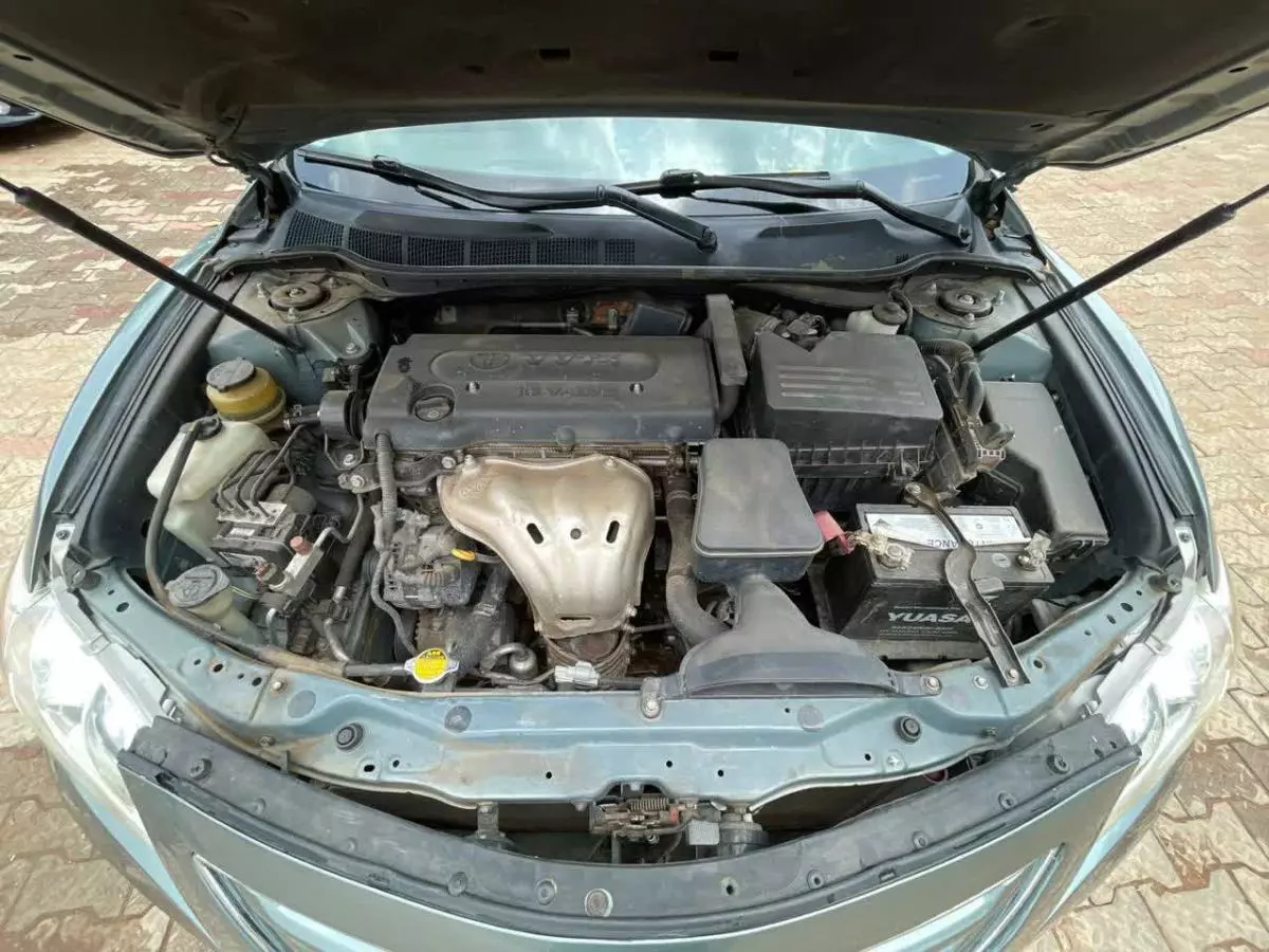 Toyota Camry   - 2007