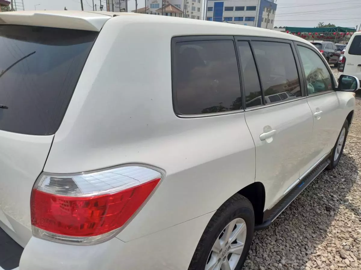 Toyota Highlander - 2013