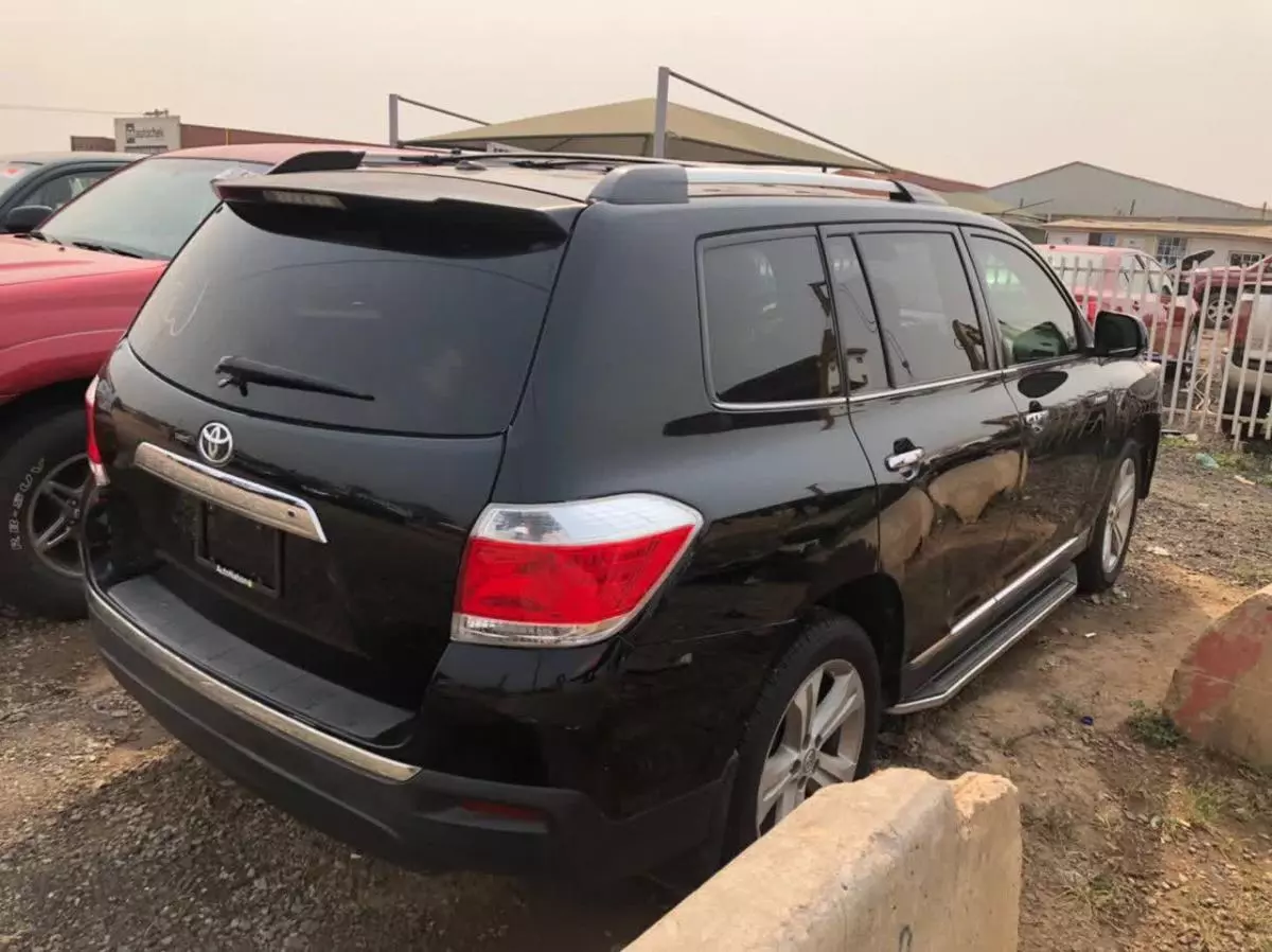 Toyota Highlander - 2013