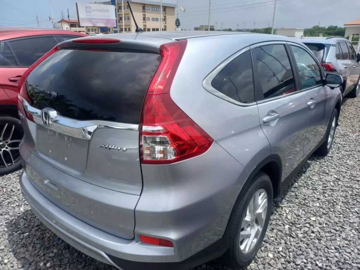 Honda CR-V   - 2016