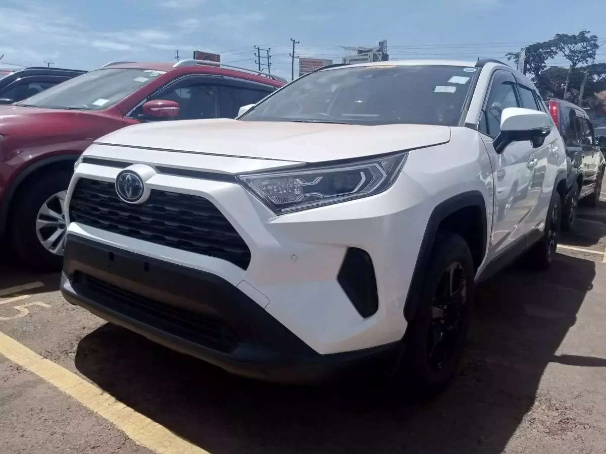 Toyota Rav 4 Hybrid   - 2021