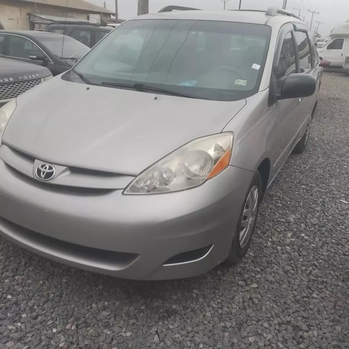 Toyota Sienna   - 2008