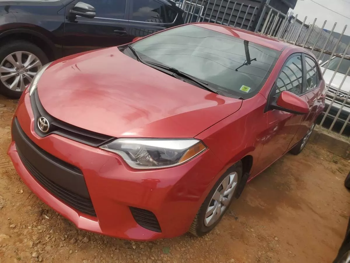 Toyota Corolla   - 2015