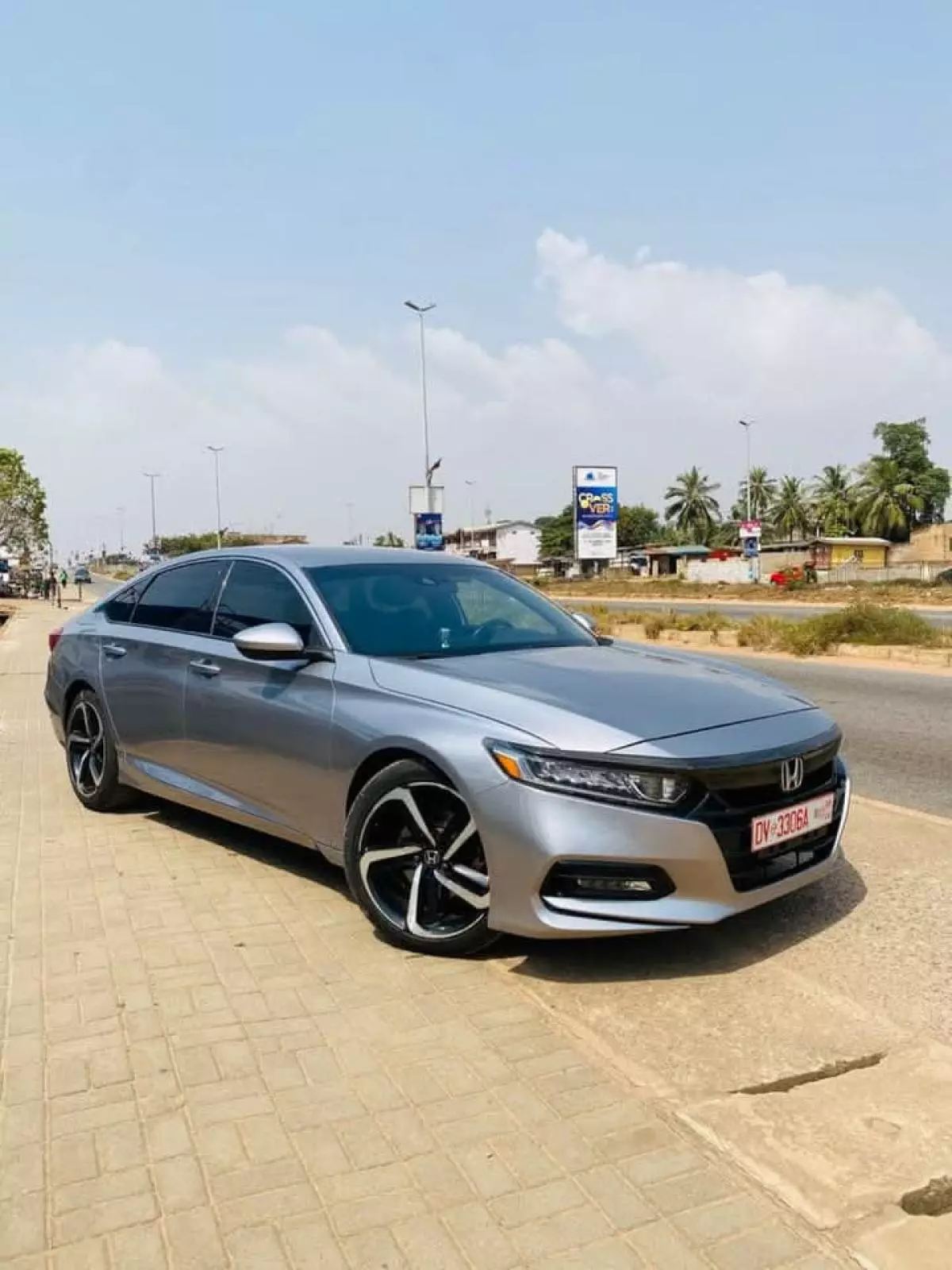 Honda Accord   - 2018