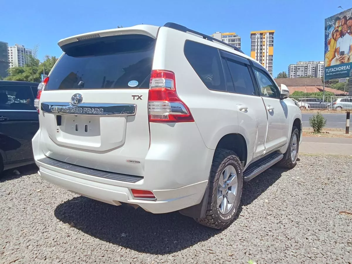 Toyota Landcruiser prado TX   - 2017