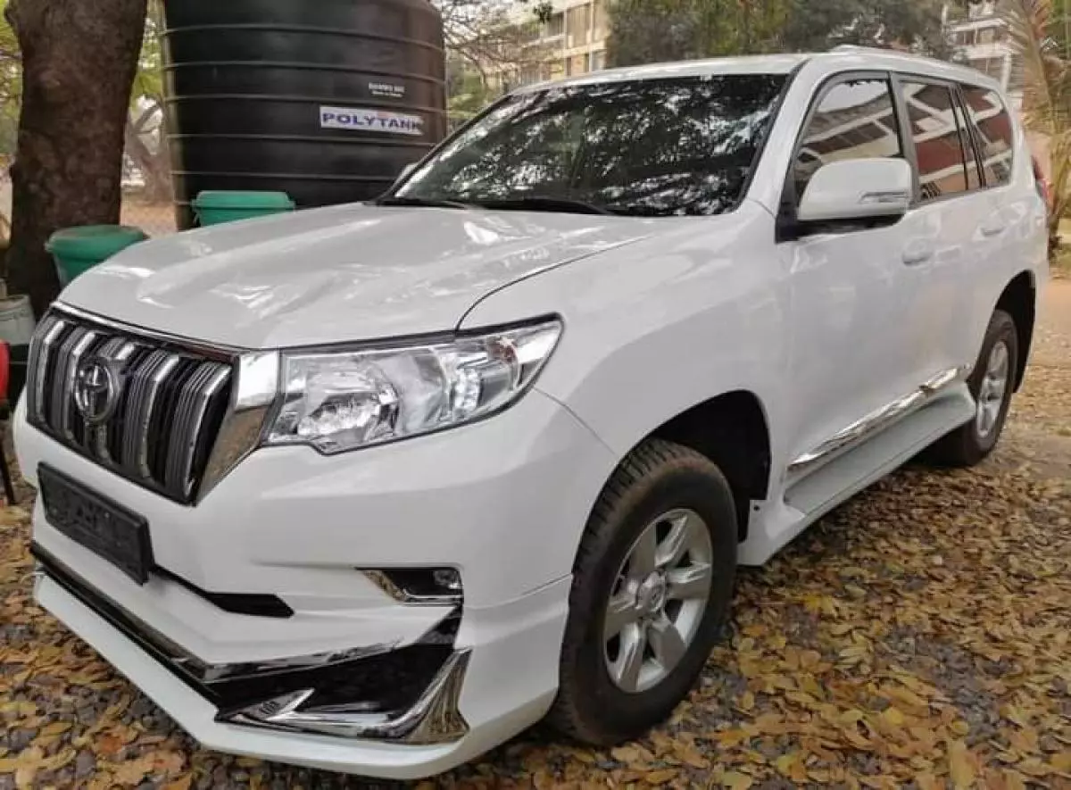 Toyota Land Cruiser Prado   - 2020