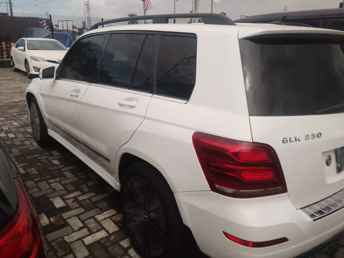 Mercedes-Benz GLK 350   - 2014