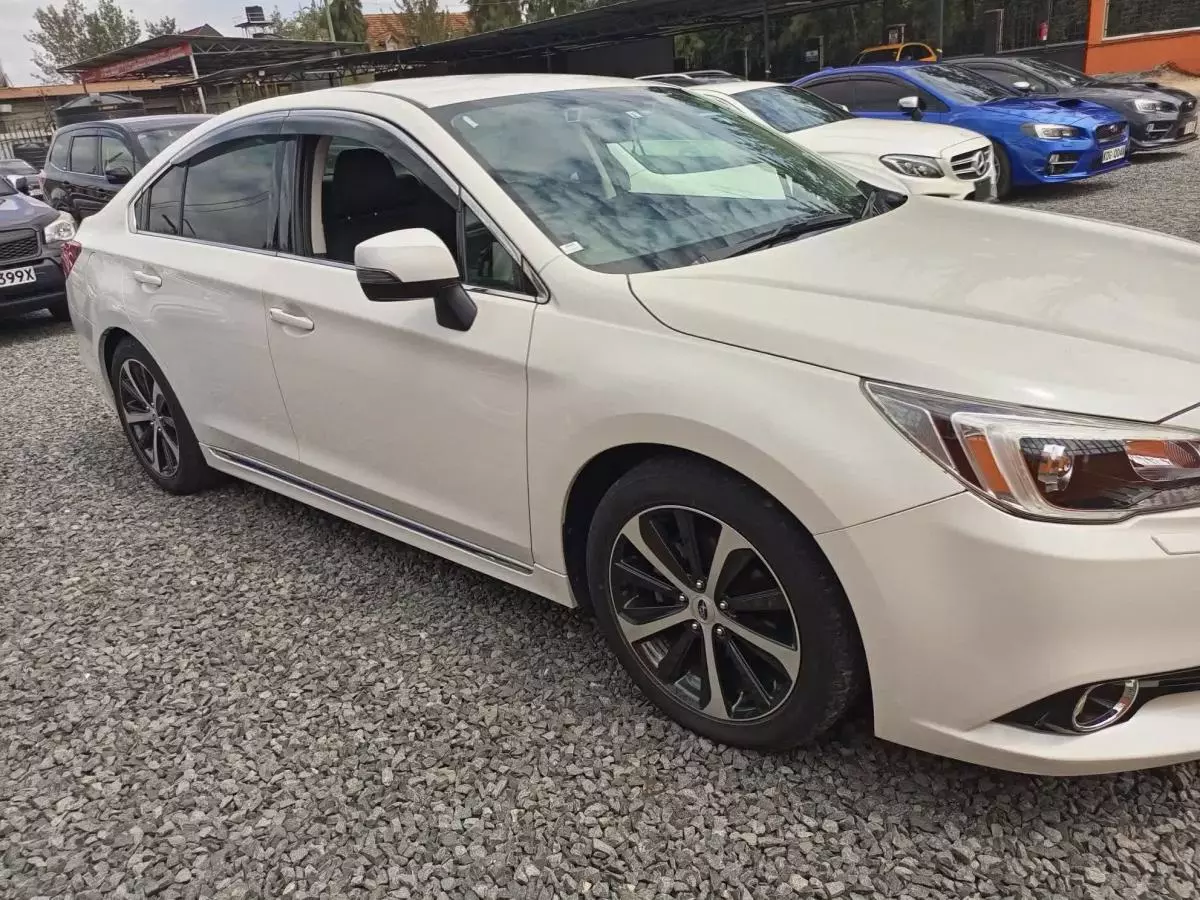 Subaru Legacy B4   - 2015