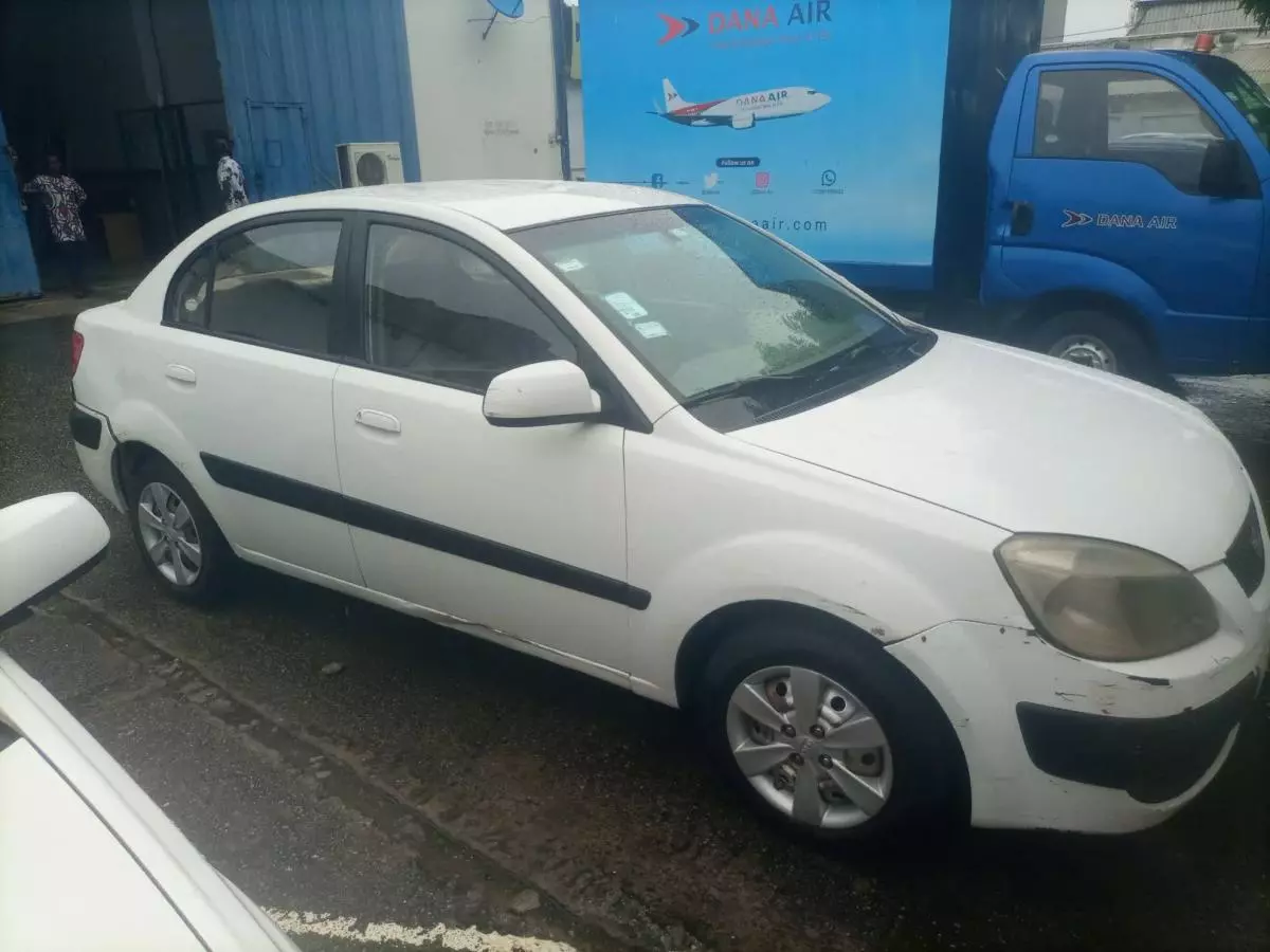 KIA Rio   - 2008