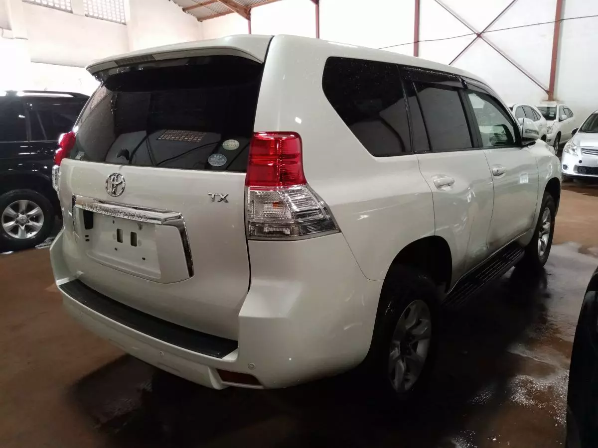 Toyota Landcruiser Prado   - 2010