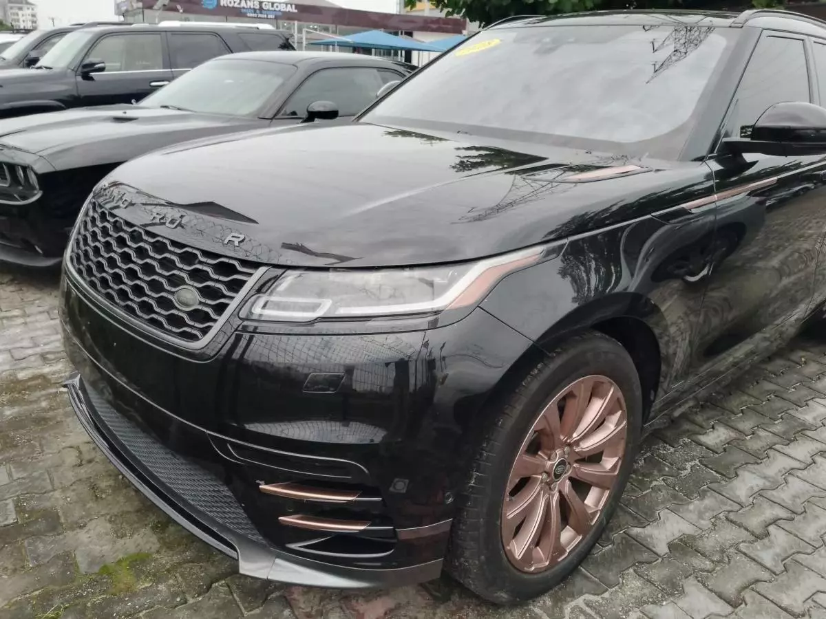 Land Rover Range Rover Velar   - 2018