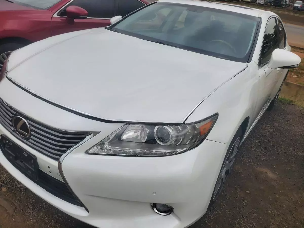 Lexus ES 350   - 2013