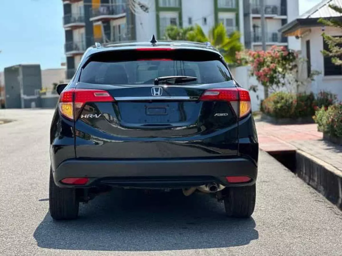 Honda HR-V   - 2022