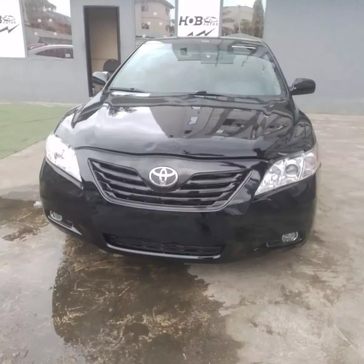 Toyota Camry   - 2009