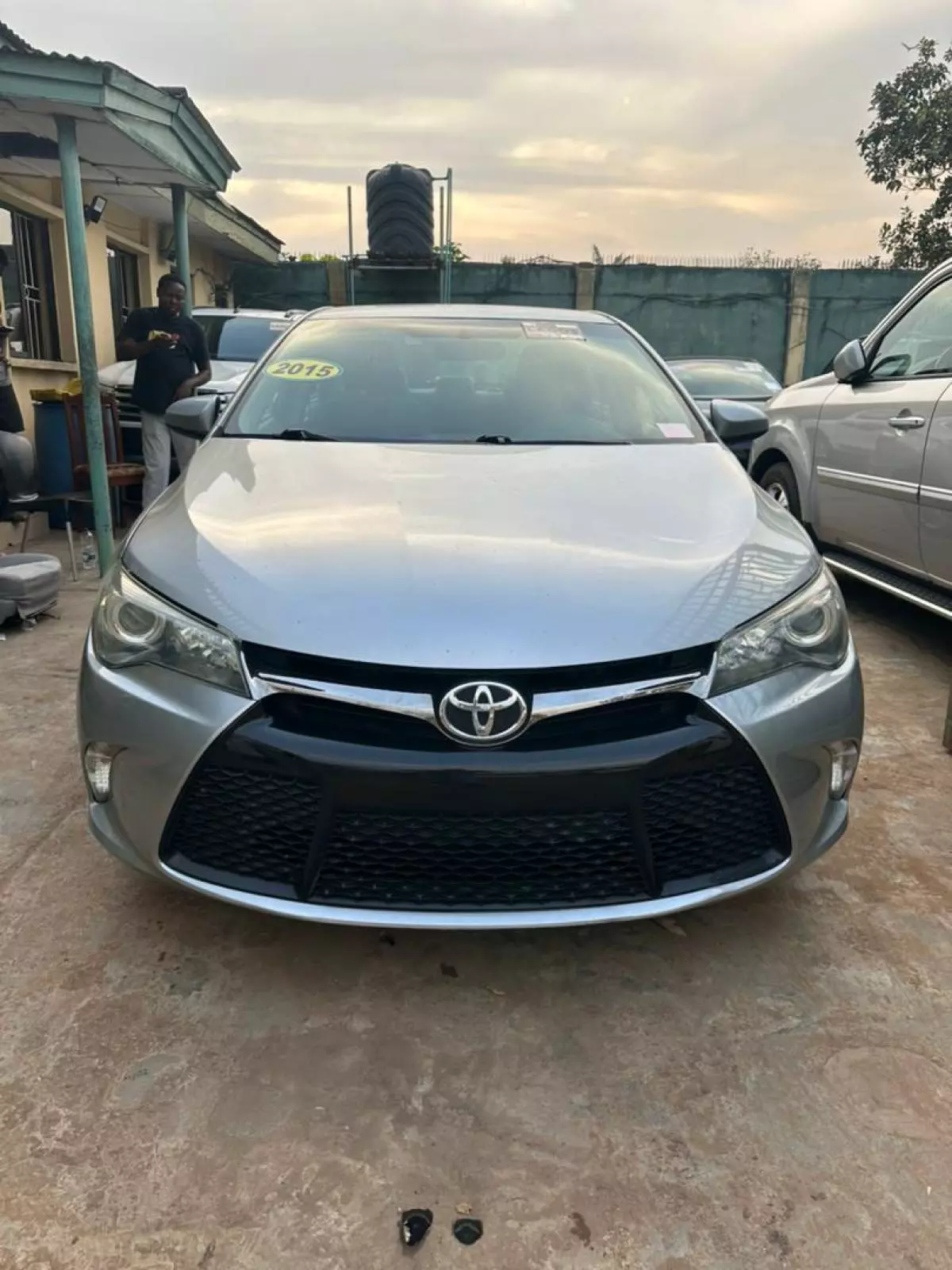 Toyota Camry   - 2015