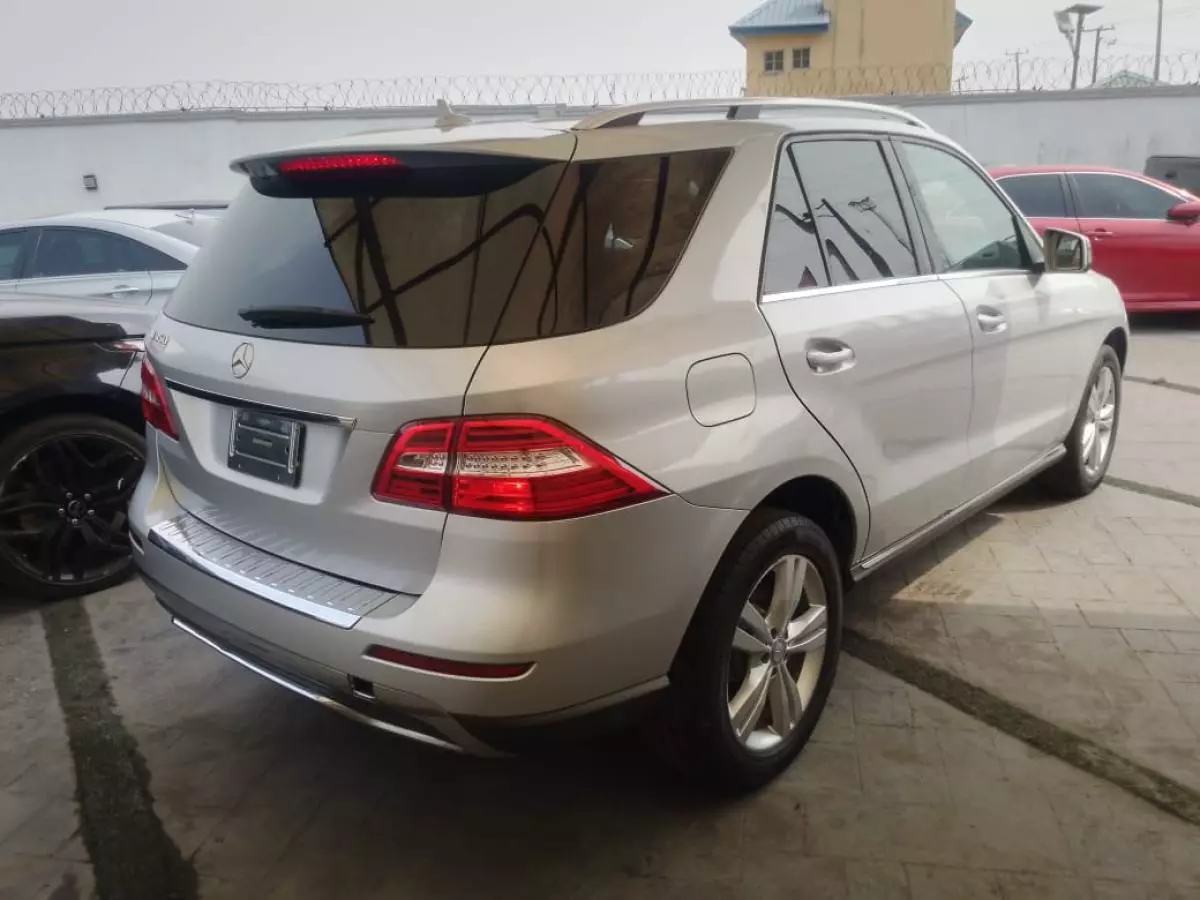 Mercedes-Benz ML 350   - 2014