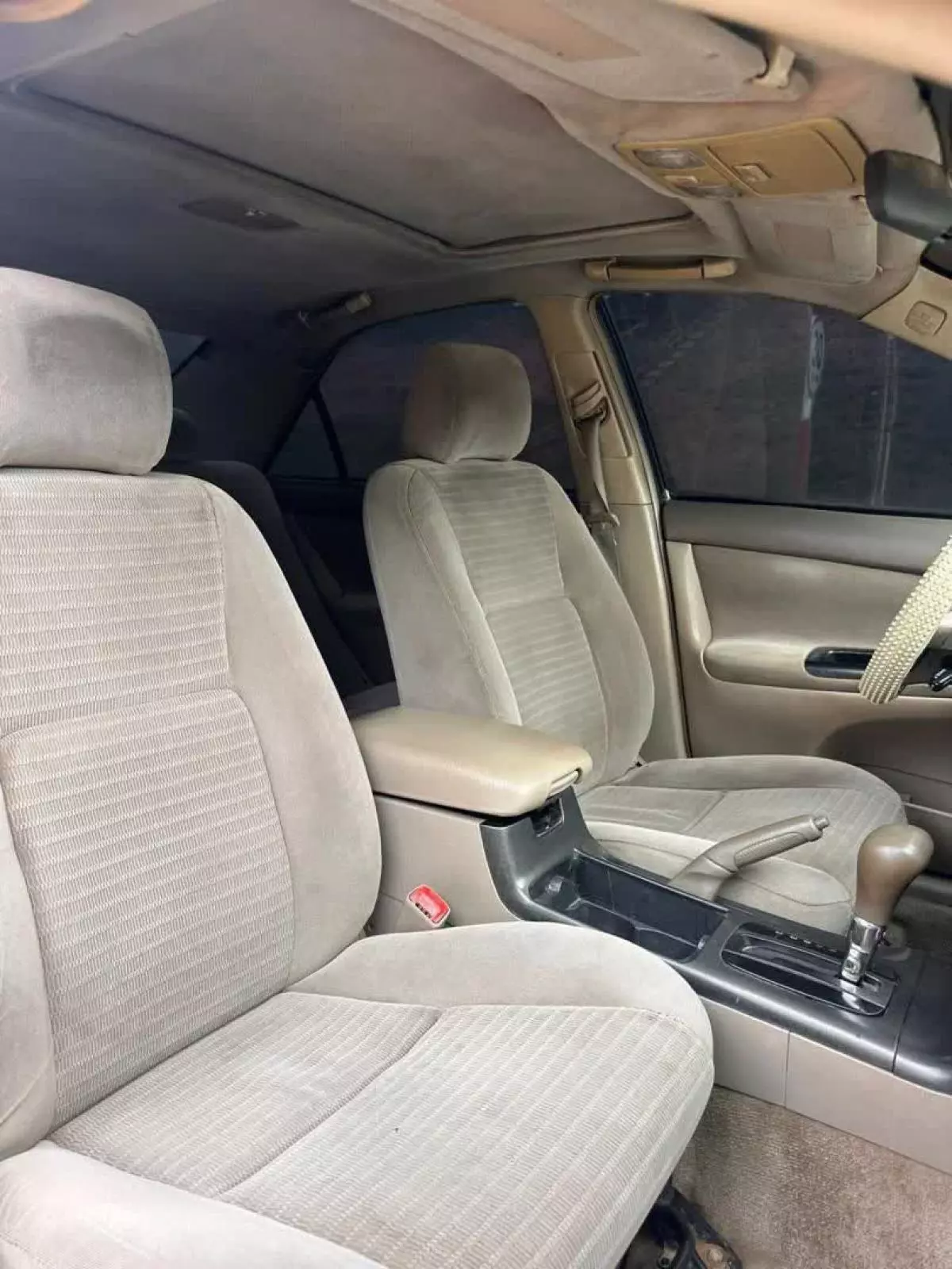 Toyota Camry   - 2005