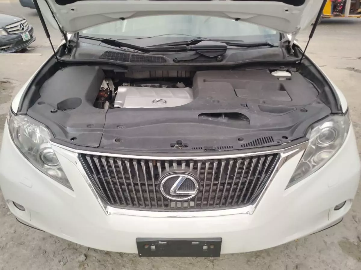 Lexus RX 350   - 2010