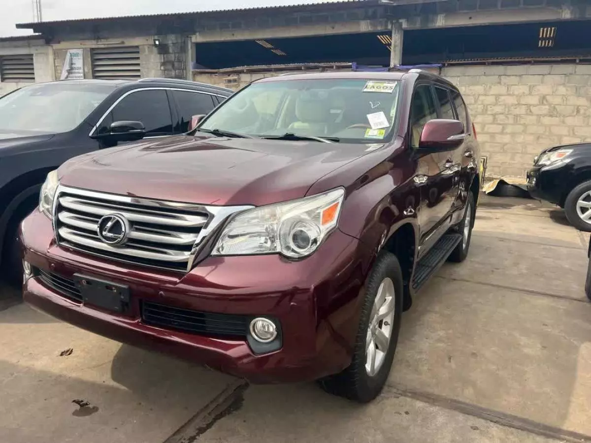 Lexus GX 460   - 2012