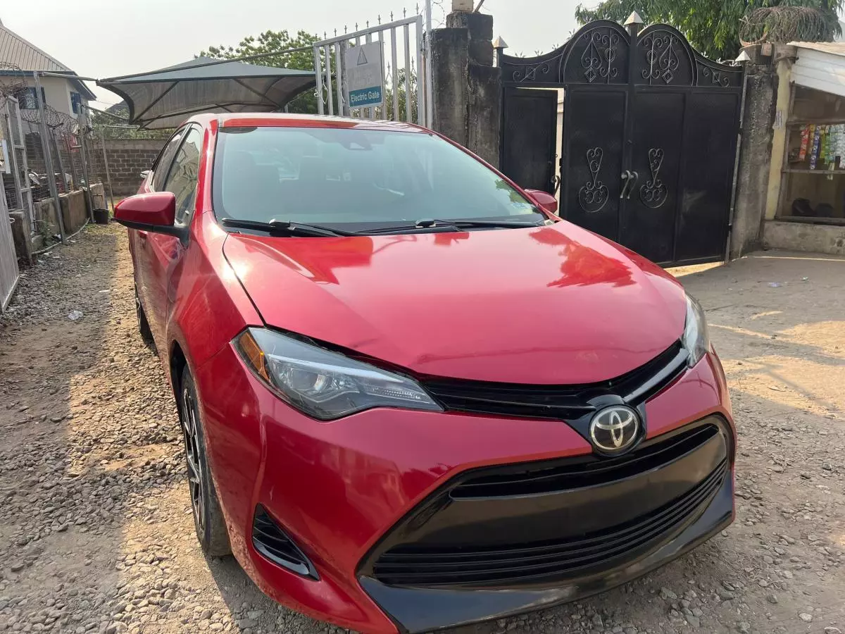 Toyota Corolla   - 2019