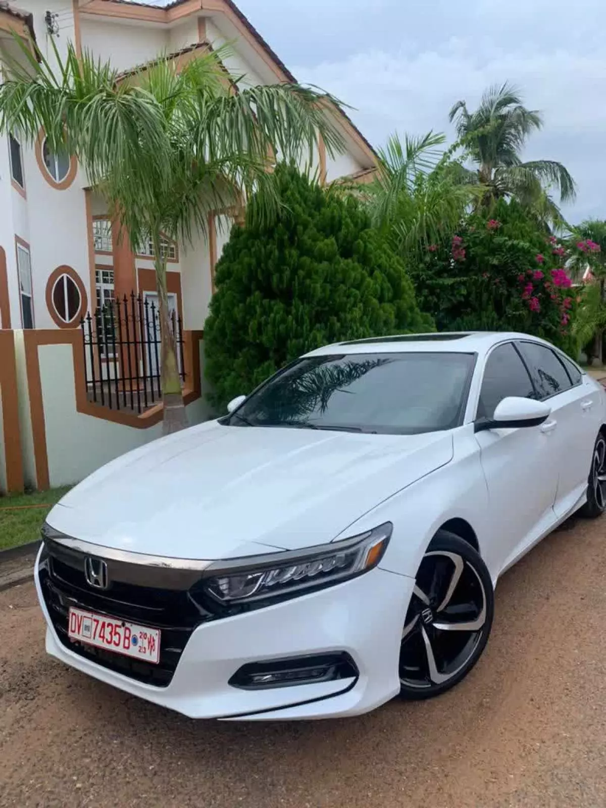 Honda Accord   - 2018