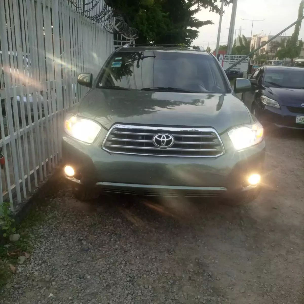 Toyota Highlander   - 2009