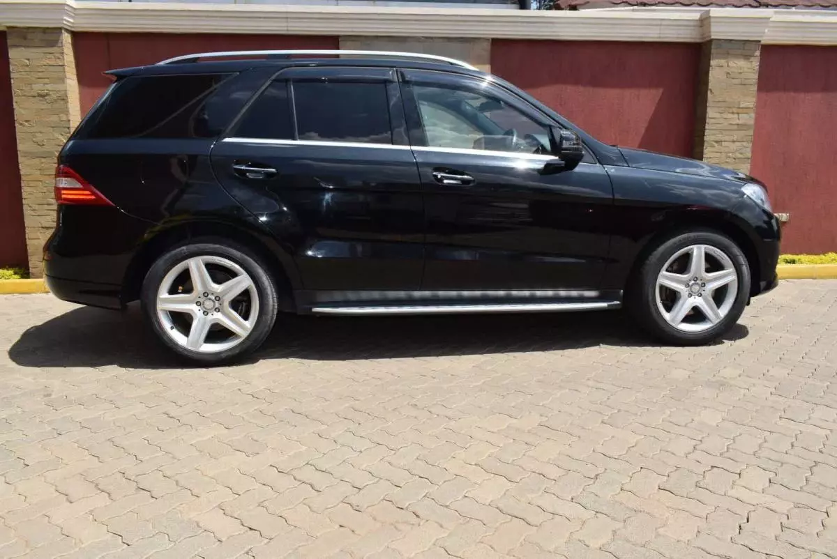 Mercedes-Benz ML 350 - 2015