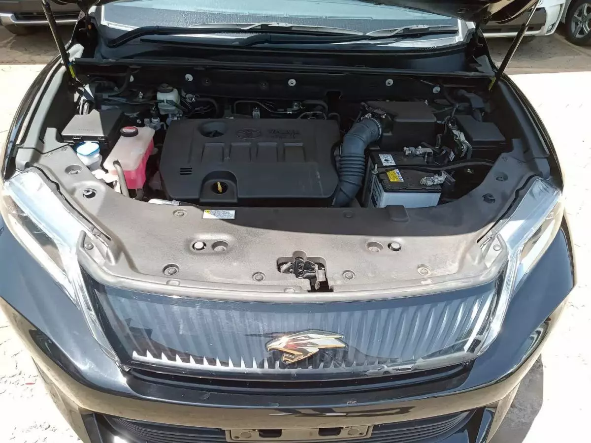 Toyota Harrier - 2016