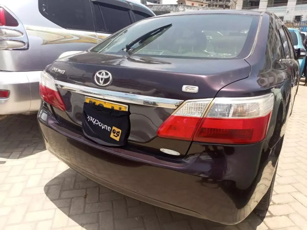 Toyota Premio  - 2007