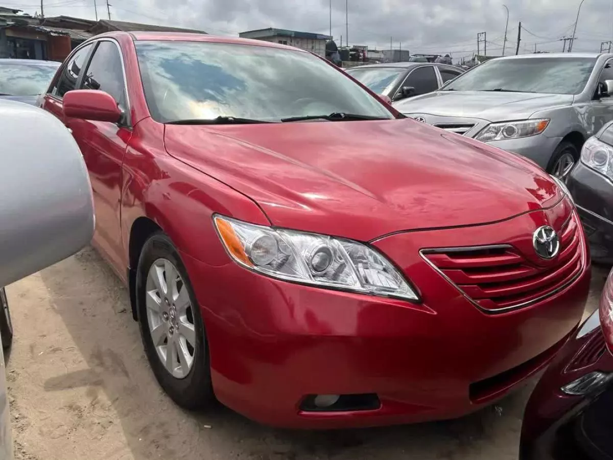 Toyota Camry   - 2007