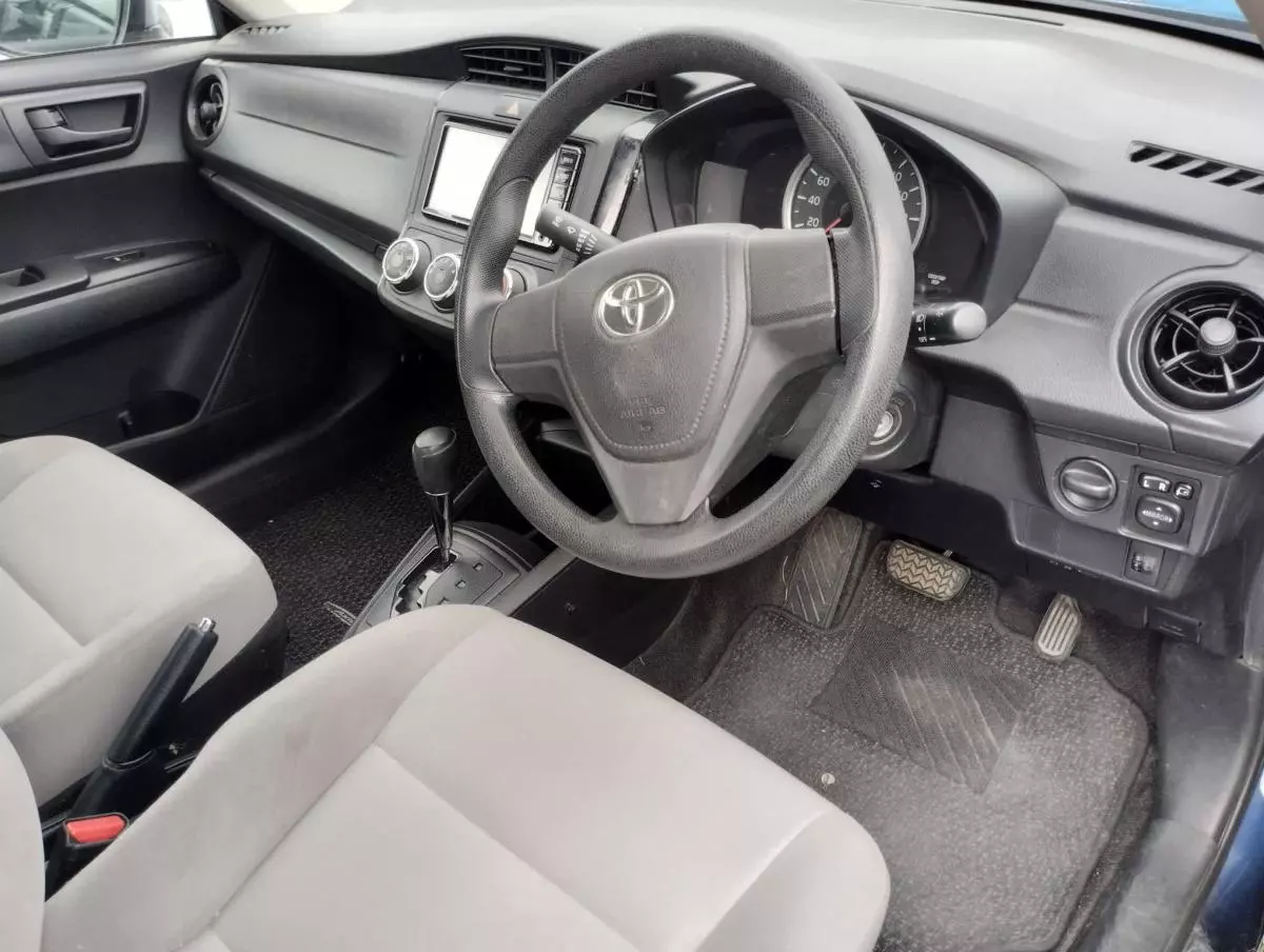Toyota Axio  - 2015