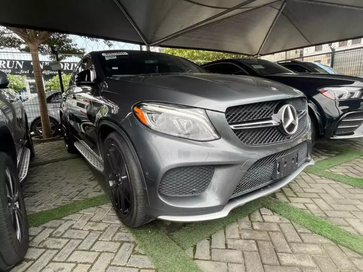 Mercedes-Benz GLE 43 AMG   - 2017