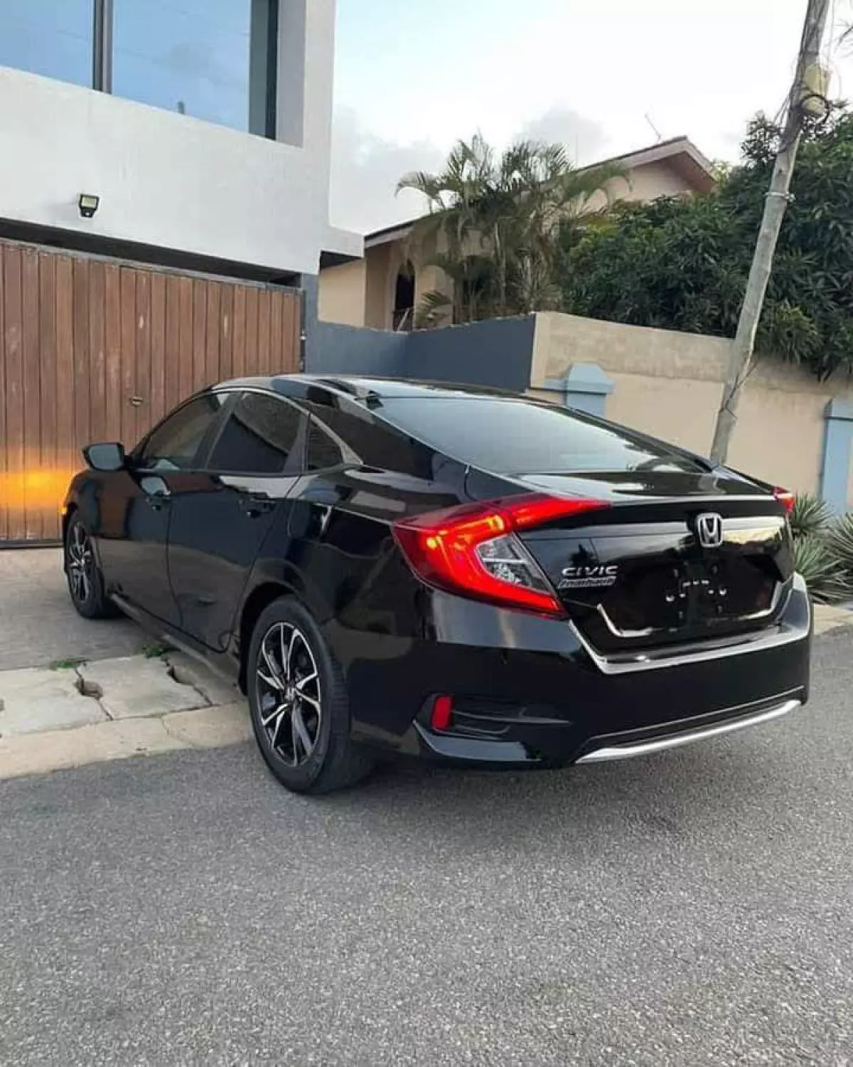 Honda Civic   - 2020