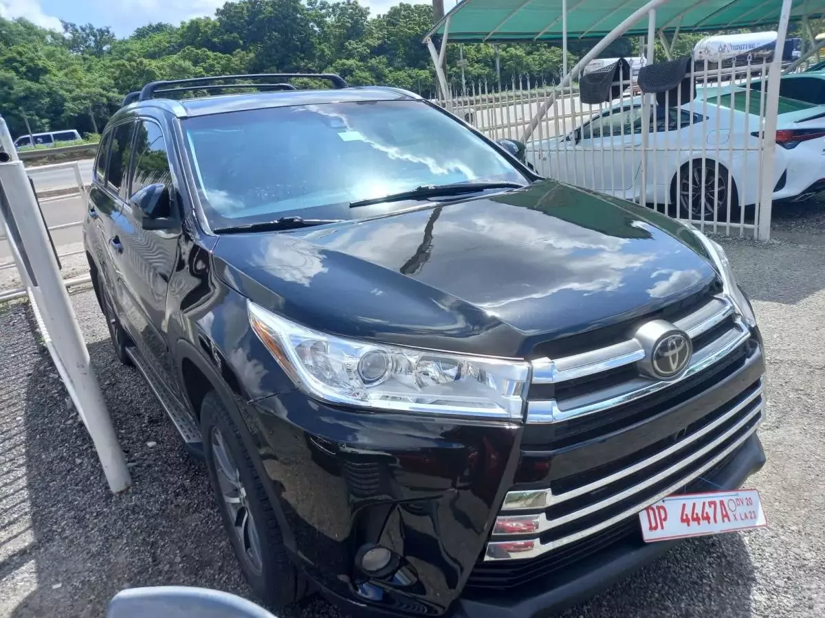 Toyota Highlander - 2017