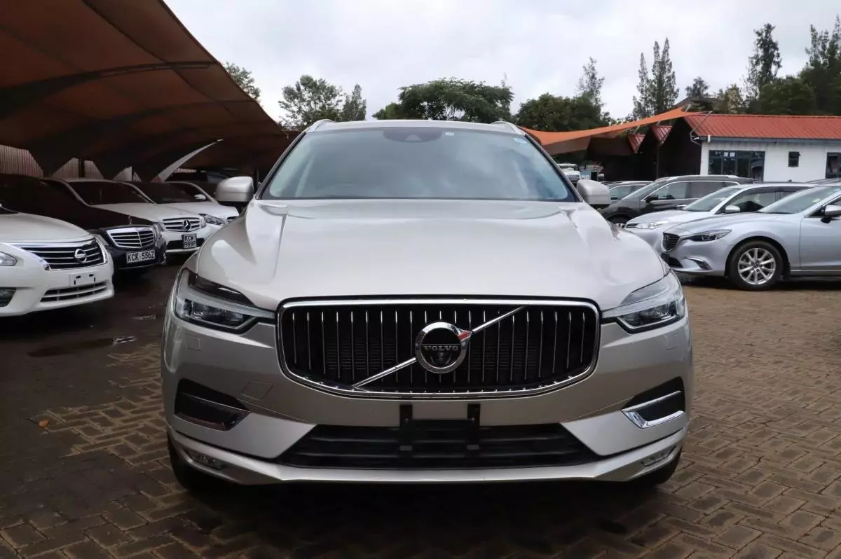 Volvo XC60   - 2016