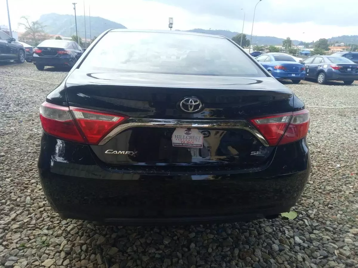 Toyota Camry   - 2015