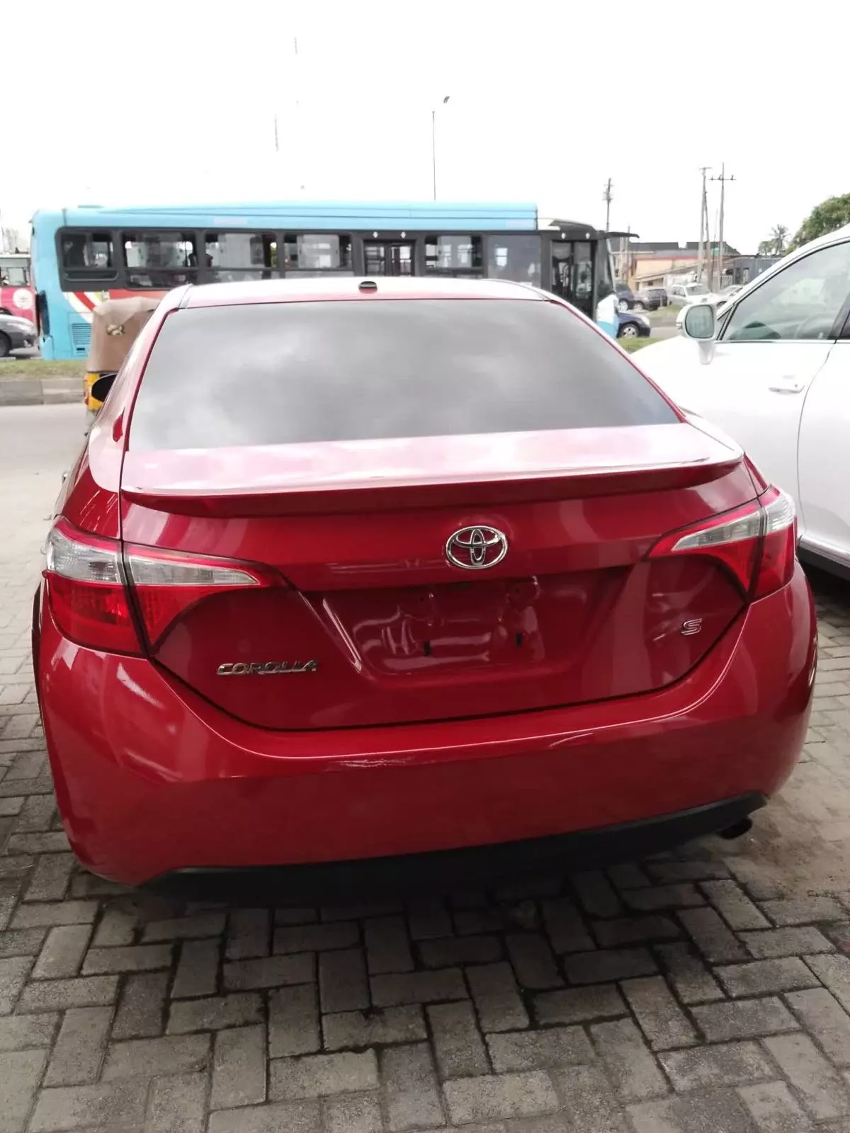 Toyota Corolla   - 2016