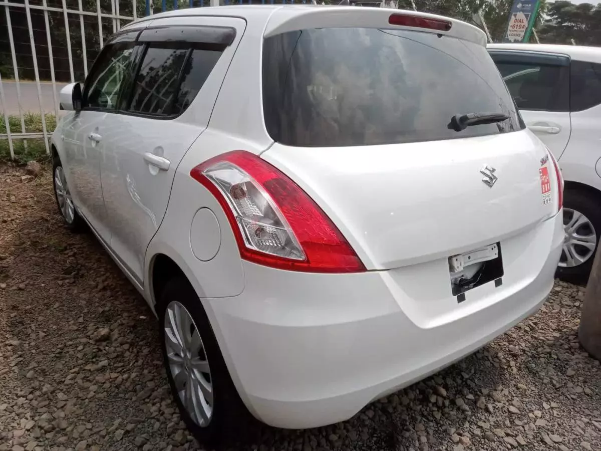 SUZUKI Swift RS   - 2015