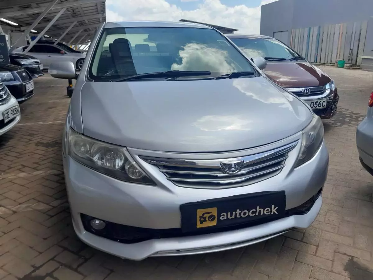 Toyota Allion    - 2012