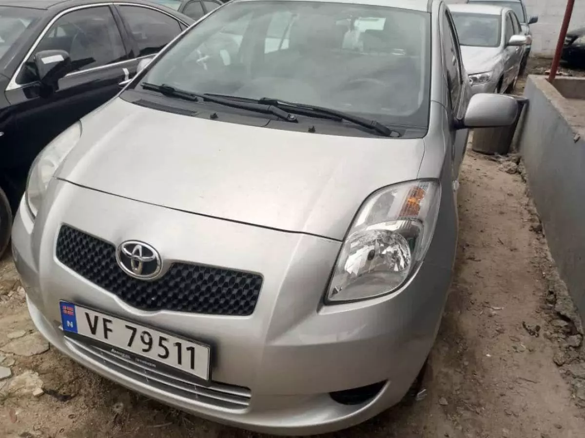 Toyota Yaris   - 2006