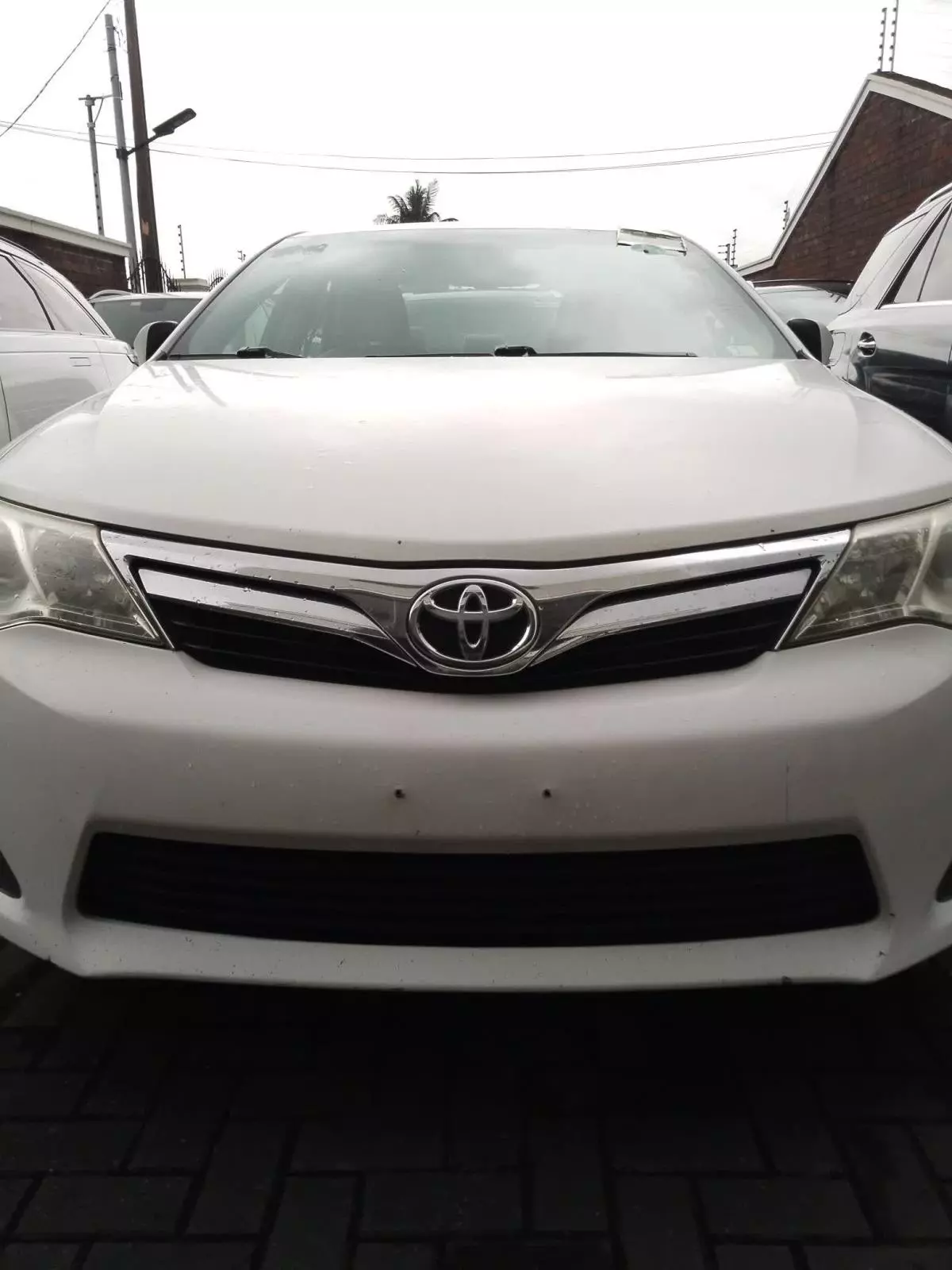 Toyota Camry   - 2013