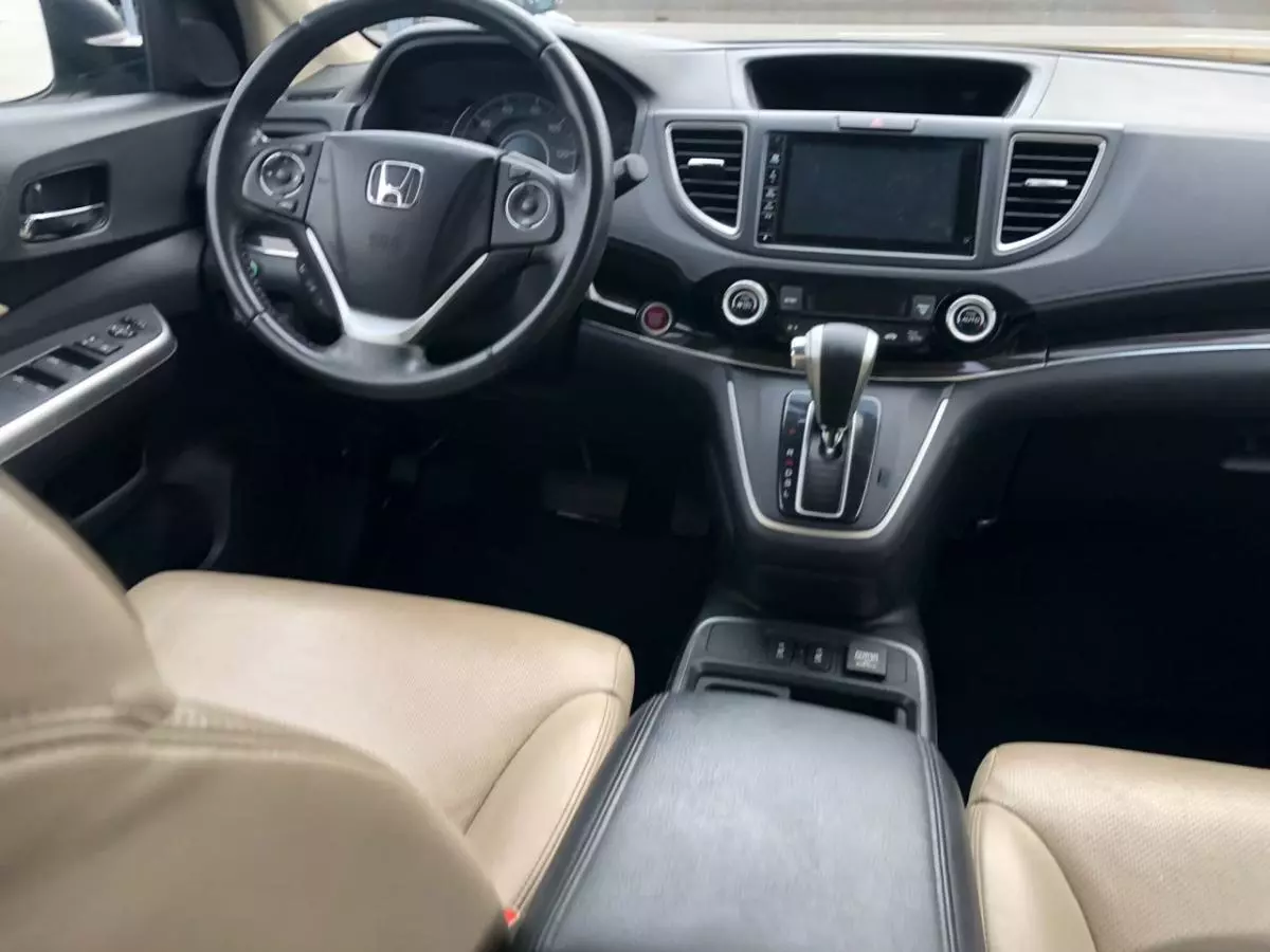 Honda CR-V   - 2016