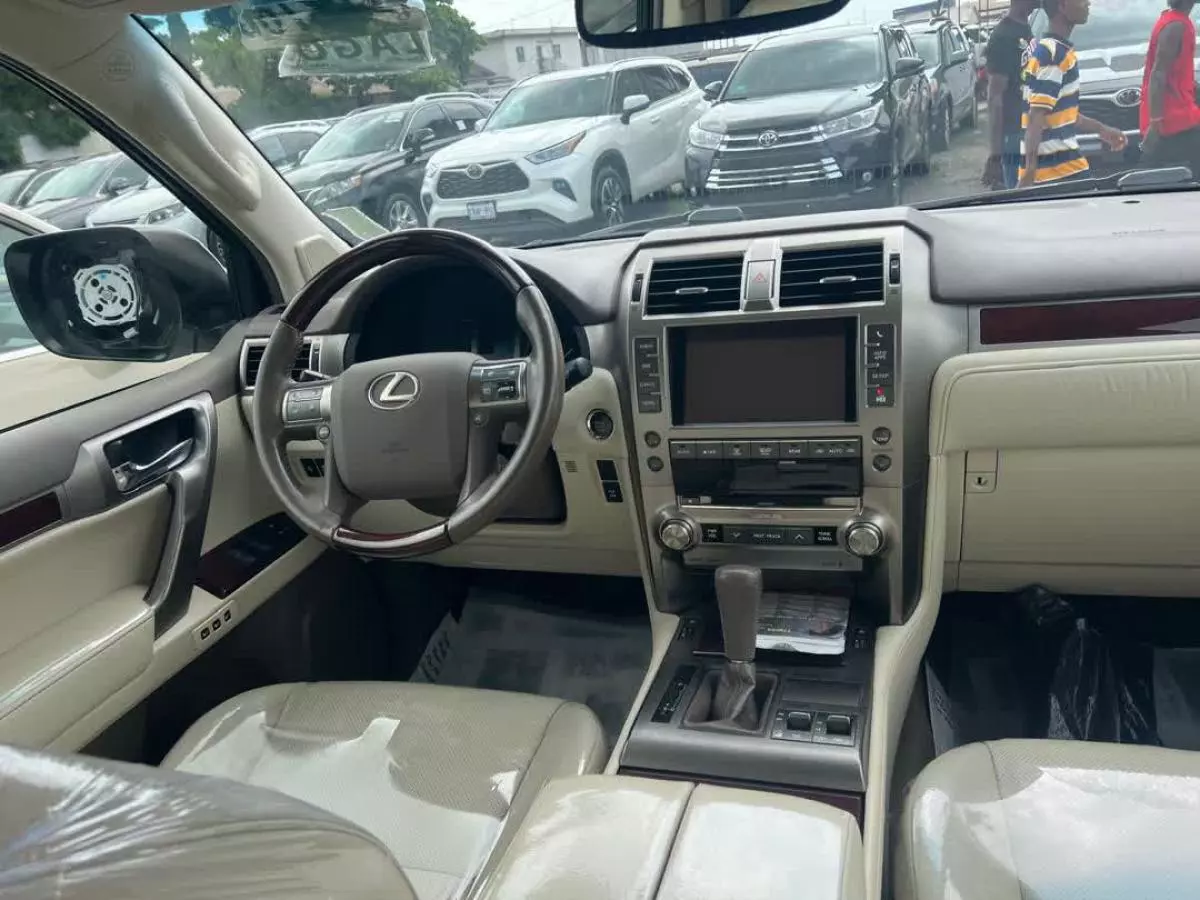 Lexus GX 460   - 2015