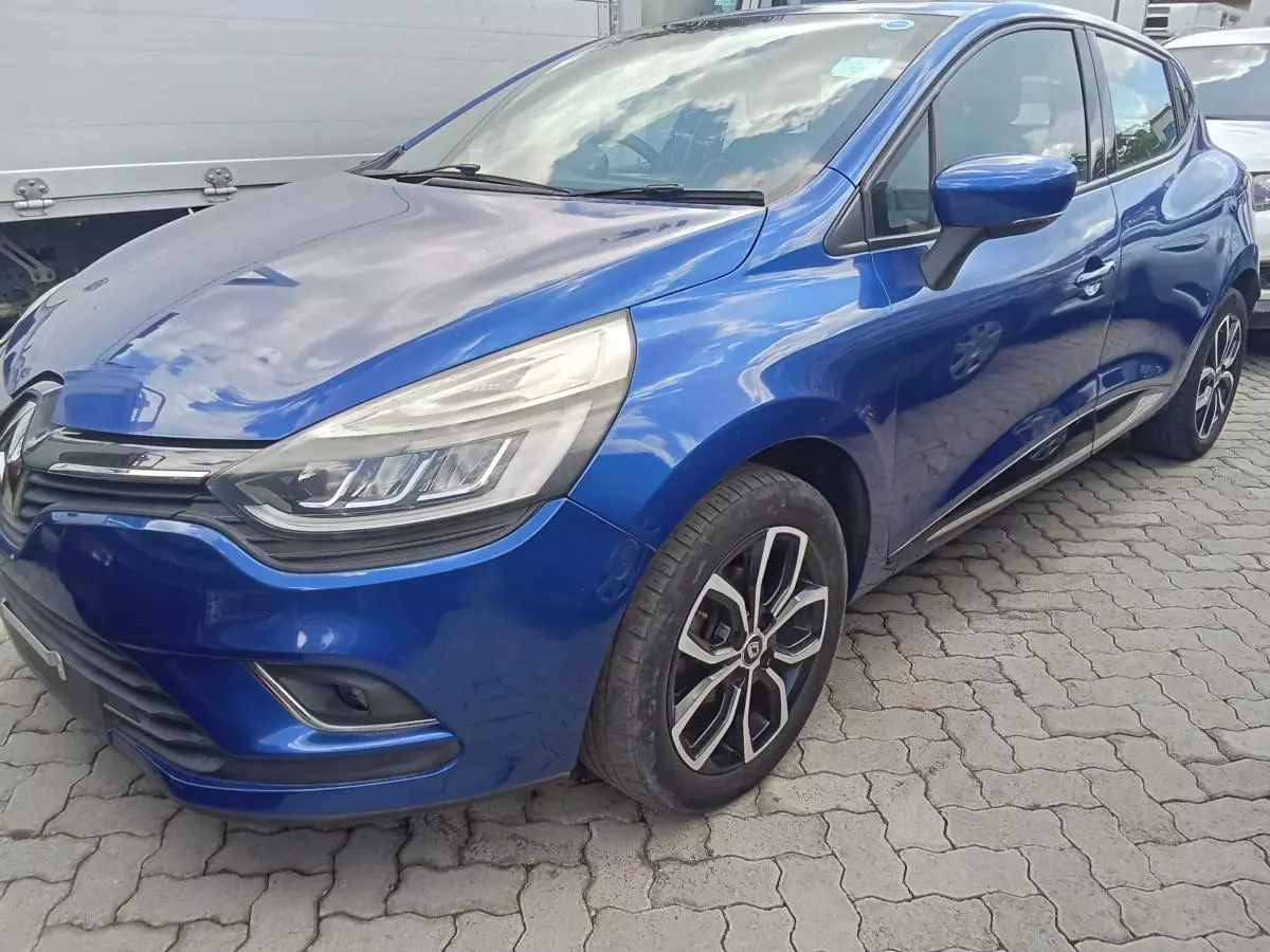 Renault Clio   - 2017