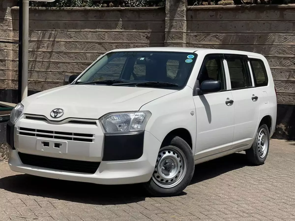 Toyota Probox  - 2017